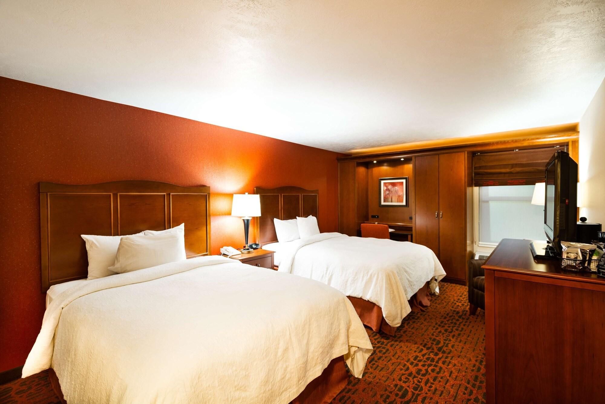 Hampton Hotel